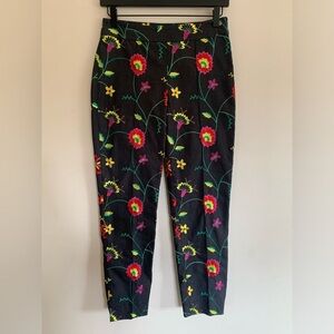 ST JOHN Emma Floral Embroidered Tapered Leg Pants Multicolor Size 2